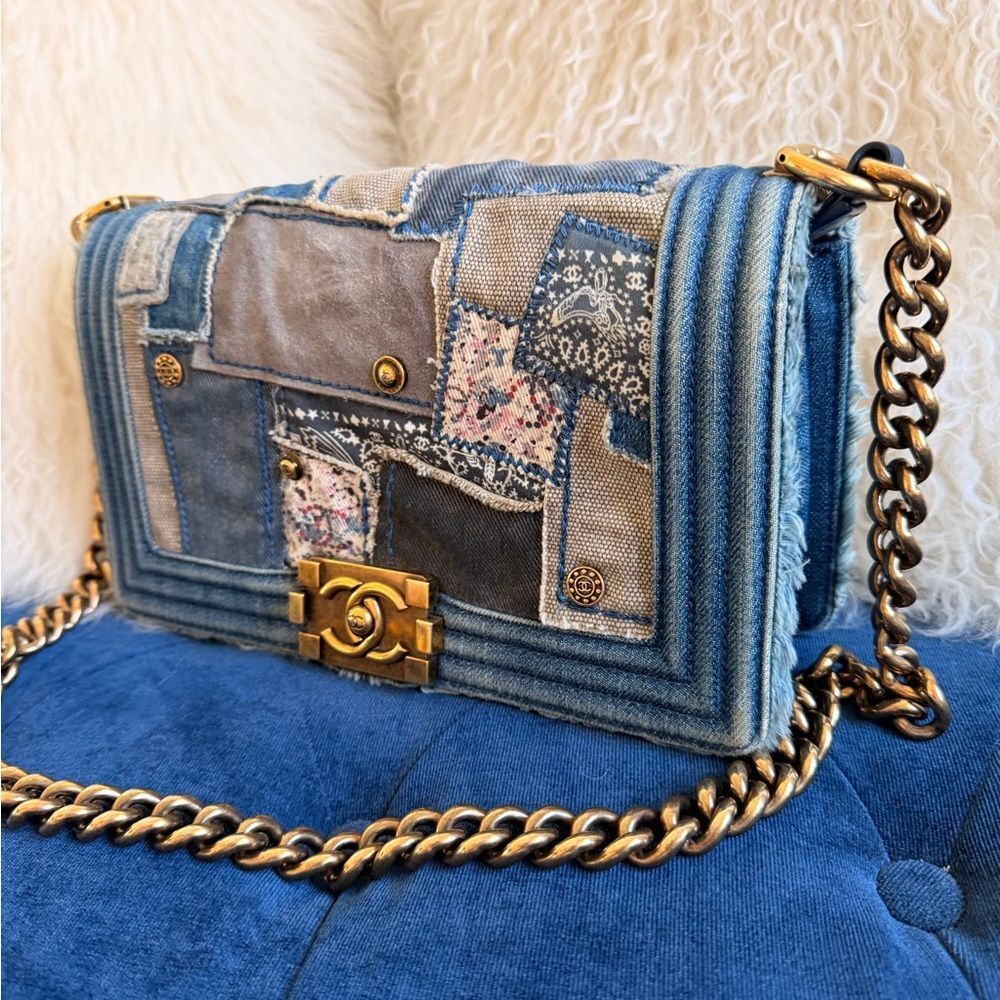 Chanel Boy Chain Shoulder Bag Blue - Picture 3 of 7